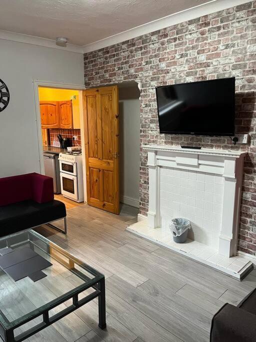 Ovington Grove 2 Fully Equipped Kitchen Free Parking 3 Bedrooms Netflix Newcastle upon Tyne Luaran gambar