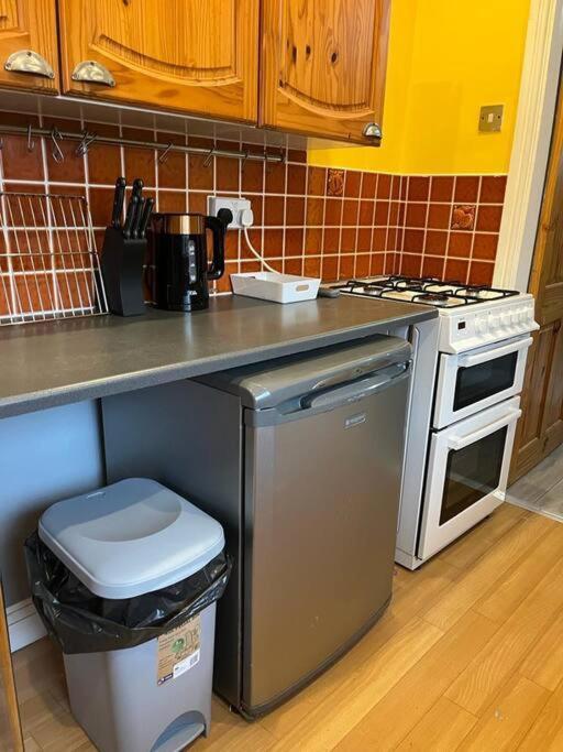 Ovington Grove 2 Fully Equipped Kitchen Free Parking 3 Bedrooms Netflix Newcastle upon Tyne Luaran gambar